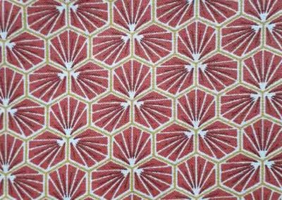 tissu coton rouge géométrique référence 02