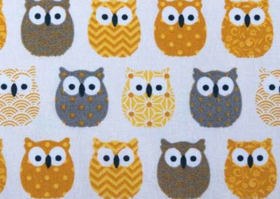 cape de bain jaune motif hiboux référence 15