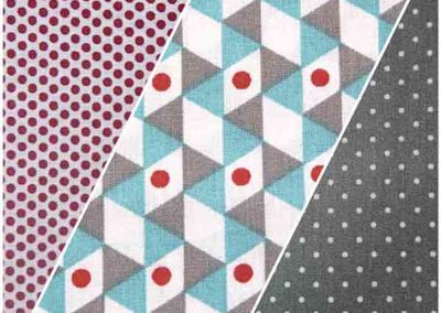 guirlande fanions rouge bleu et gris référence 07