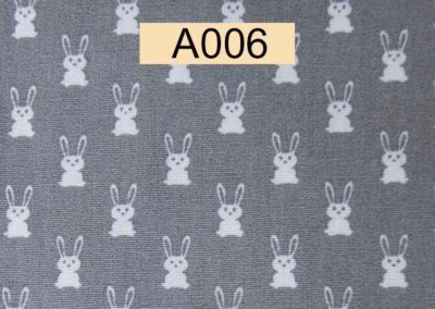 tissu coton gris lapins blancs öeko tex référence A006
