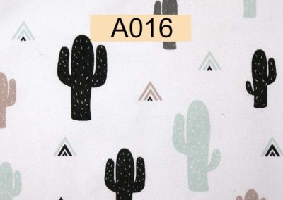 tissu coton blanc cactus et tipis noirs et vert référence A016