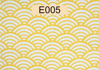 tissu coton blanc écailles jaunes référence E005