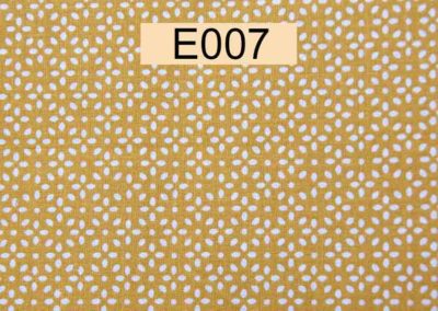 tissu coton jaune moutarde feuilles blanches référence E007