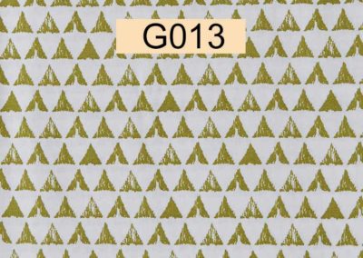tissu coton blanc triangle vert pistache öeko tex référence G013