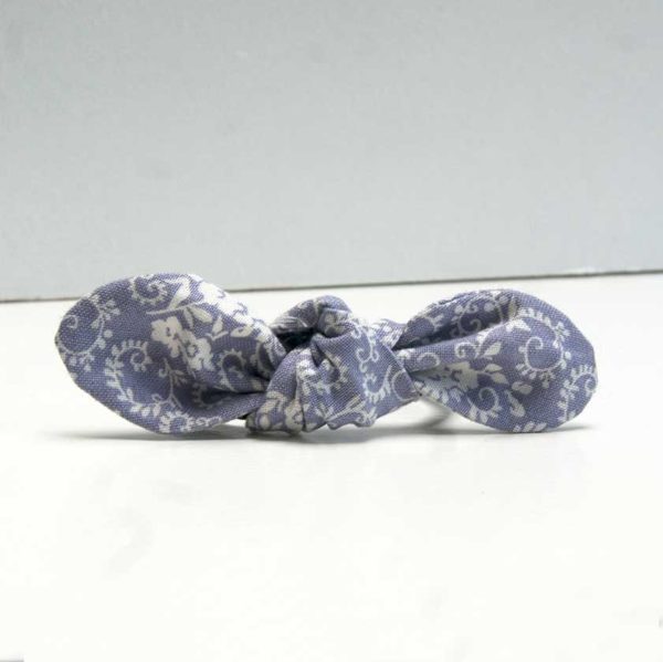 nœud élastique cheveux fleuri violet avec élastique